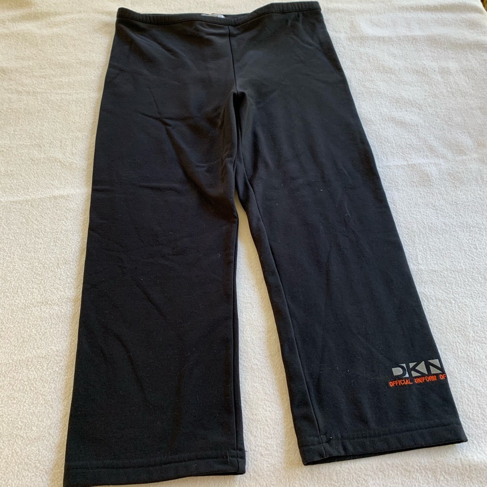 DKNY girls spandex midcalf leggings